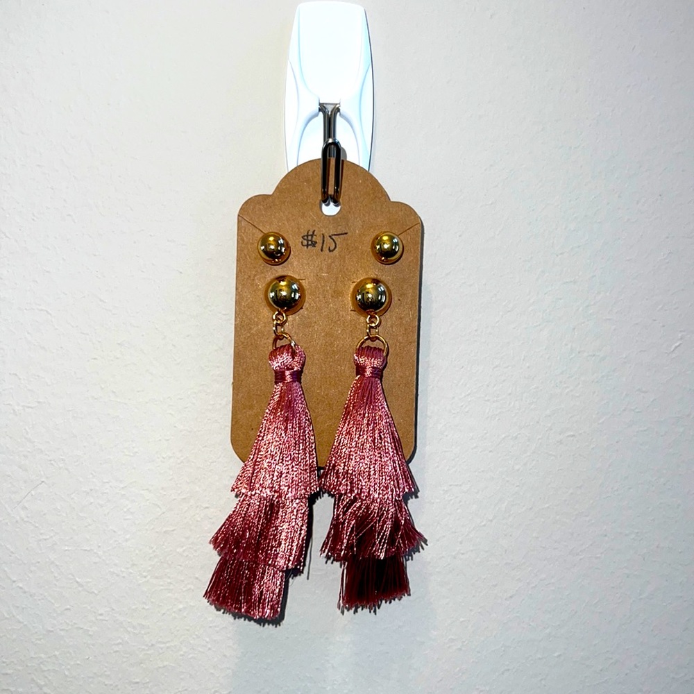 Circle Stud & Yarn Dangle Earring Set